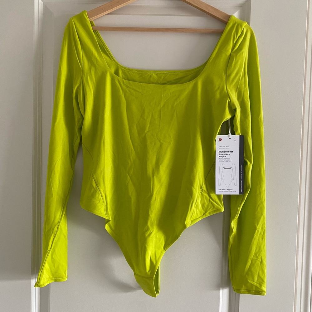 Lululemon Wundermost Ultra-Soft Nulu Square-Neck Long-Sleeve Bodysuit LCHN L